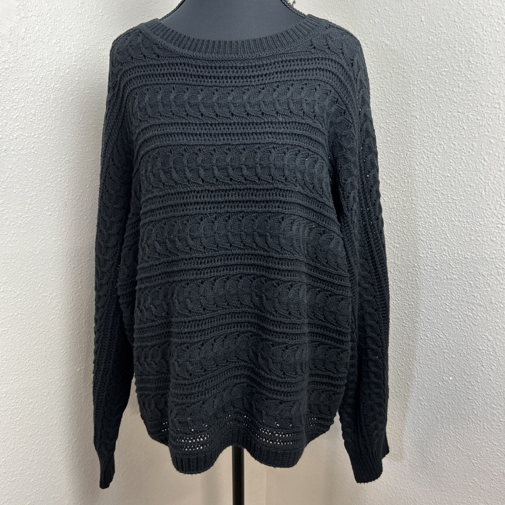 New Cyrus Chunky Cable Knit Sweater Women's Large Black Crew Neck Holiday Party